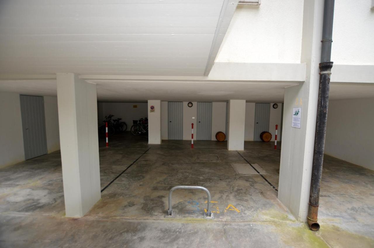 Appartement Lignano With Pool à Lignano Sabbiadoro Extérieur photo